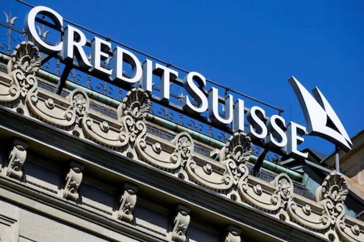 หุ้น Credit Suisse พุ่งขึ้นในขณะที่นักลงทุนหวาดกลัวอีกครั้ง